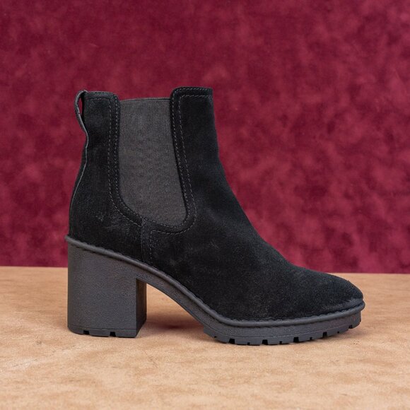 Vince Women Henderson Waterproof Chelsea Black Suede Ankle Boots sz 8US EUR 39 - Picture 4 of 9